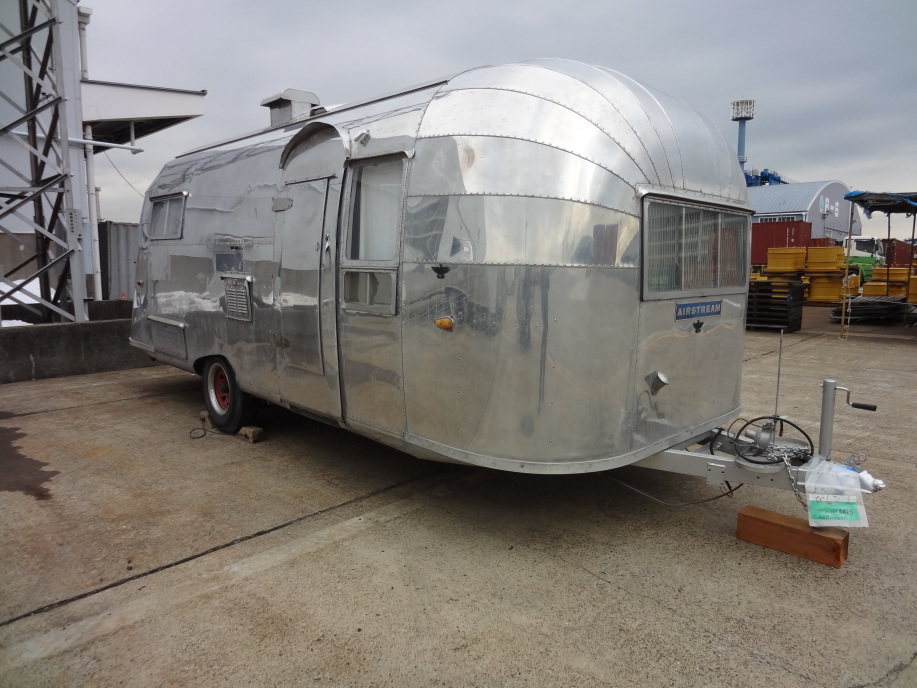 1956 Airstream Flying Cloud 22ft